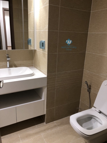 Beautiful high floor two bedrooms apartment for rent in Vinhome Metropolis, Ba Dinh district, Ha Noi